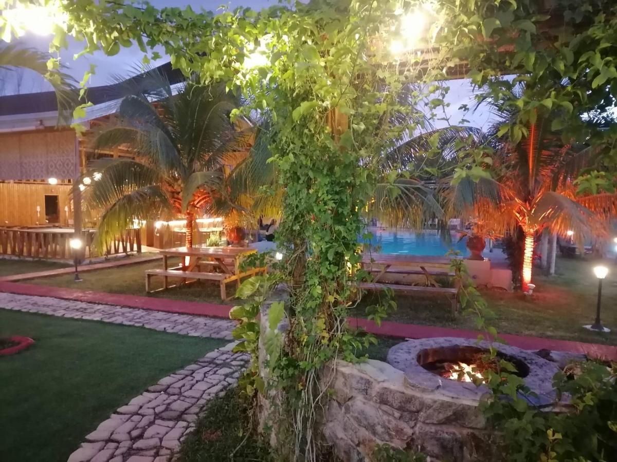邦劳Glamping Alona公寓 外观 照片